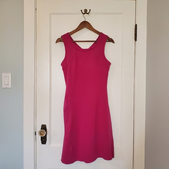 Mountain Hardwear Dresses & Skirts - Mountain Hardwear Dress – Size M - Magenta